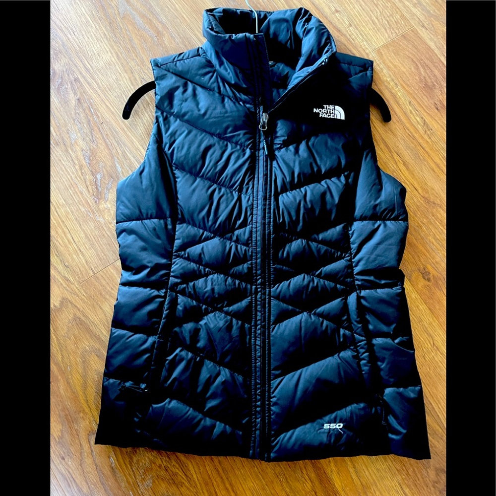 Women’s north face puffer vest